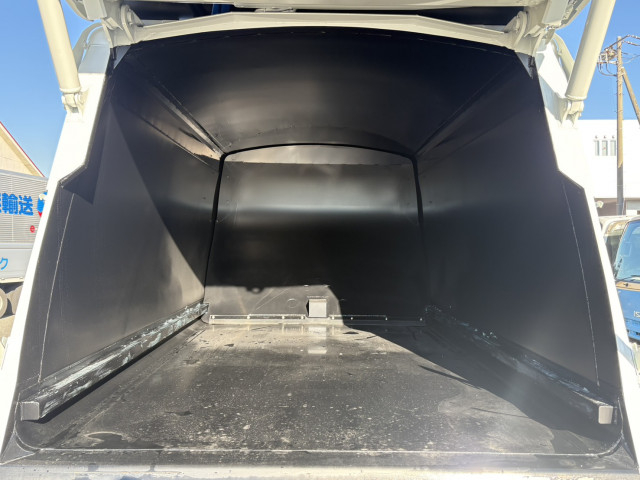 三菱ふそう ファイター 中型 塵芥車（プレス式） 2KG-FK72F(112788) 20枚目