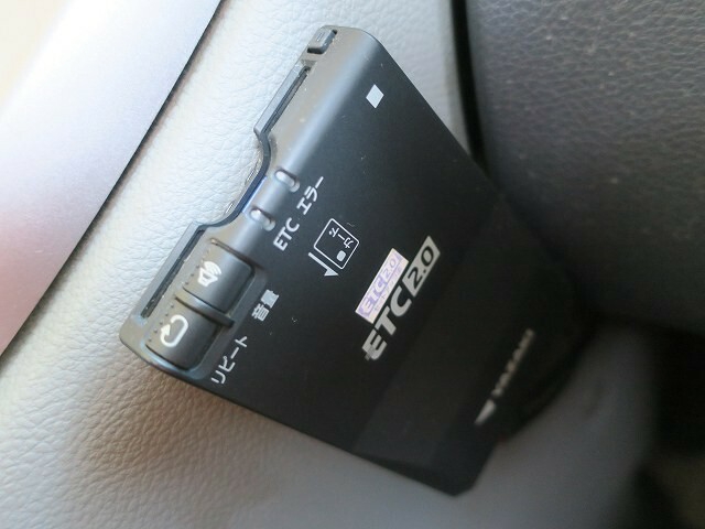 UDトラックス（日産） クオン 大型 ウィング QKG-CG5ZE(40894) 19枚目
