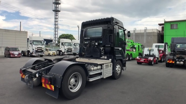 Isuzu giga Large Tractor 2PG-EXD52CD(34676) 18枚目