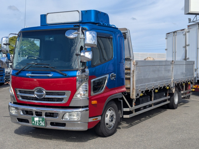 日野 レンジャー 中型 平ボディ TKG-FD7JLAA(112886) 1枚目