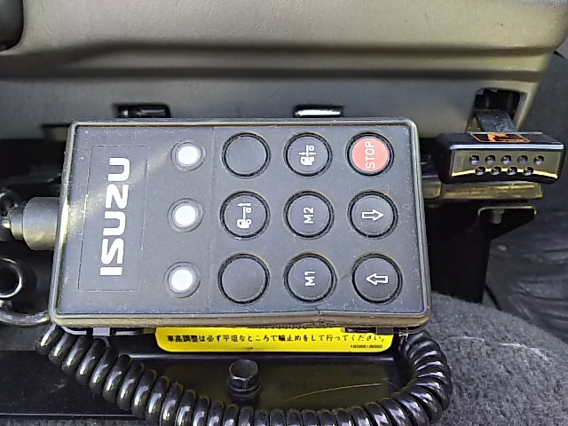 いすゞ ギガ 大型 ウィング LKG-CYJ77A(7639) 30枚目