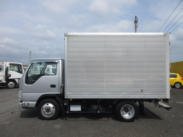 いすゞ エルフ 小型 バン TRG-NHS85AN(109769) 5枚目