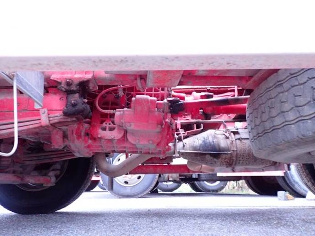 いすゞ ギガ 大型 土砂ダンプ PDG-CXZ77K8(2483) 7枚目