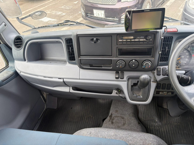 三菱ふそう キャンター 小型 平ボディ（クレーン付） TKG-FEA80(112728) 40枚目