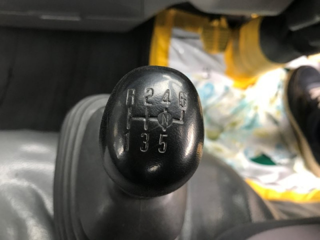 いすゞ エルフ 小型 平ボディ（クレーン付） TPG-NKR85AR(113176) 11枚目