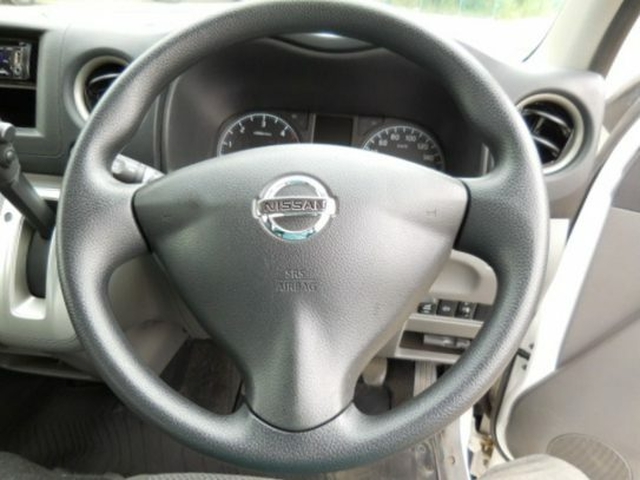 日産自動車 キャラバン 小型 バン LDF-VW6E26(6653) 8枚目