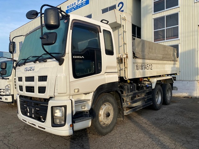 いすゞ ギガ 大型 土砂ダンプ QKG-CXZ77AT(25640) 2枚目