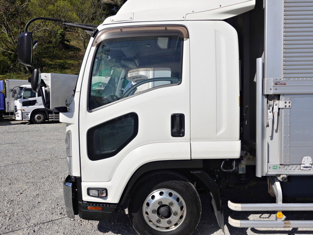 Isuzu forward Middle Wing body 2RG-FRR90T2(103878) 14枚目