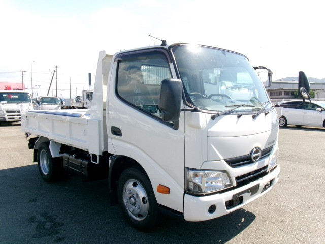 日野 デュトロ 小型 土砂ダンプ TPG-XZU620T(113845) 4枚目