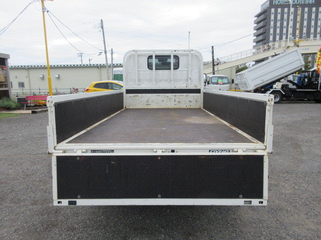 トヨタ ダイナ 小型 平ボディ 2DG-XZC675(112258) 8枚目