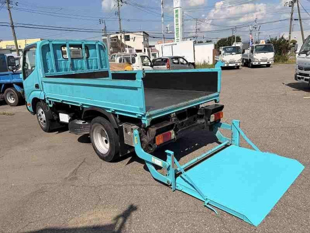 トヨタ トヨエース 小型 平ボディ TKG-XZU605(110730) 8枚目
