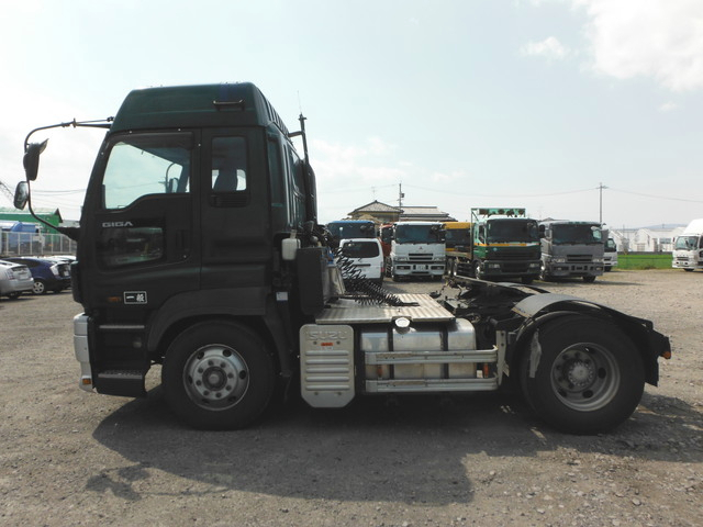 いすゞ ギガ 大型 トラクタ PDG-EXD52D8(3409) 3枚目