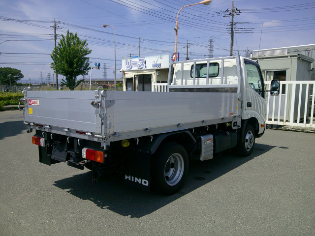 日野 デュトロ 小型 平ボディ 2RG-XZU605(105858) 5枚目
