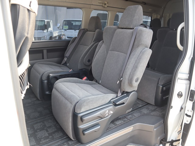 トヨタ ハイエース 小型 バン CBA-TRH229W(90935) 26枚目