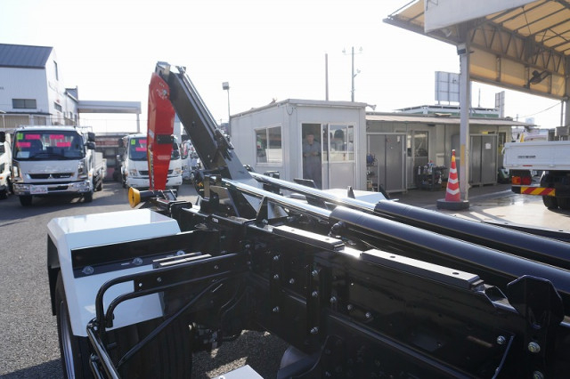 三菱ふそう ファイター 増トン コンテナ専用車 2KG-FK62FZ(107683) 24枚目