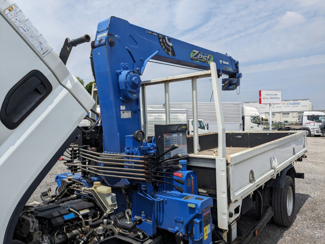 三菱ふそう キャンター 小型 平ボディ（クレーン付） TPG-FEA50(109111) 42枚目