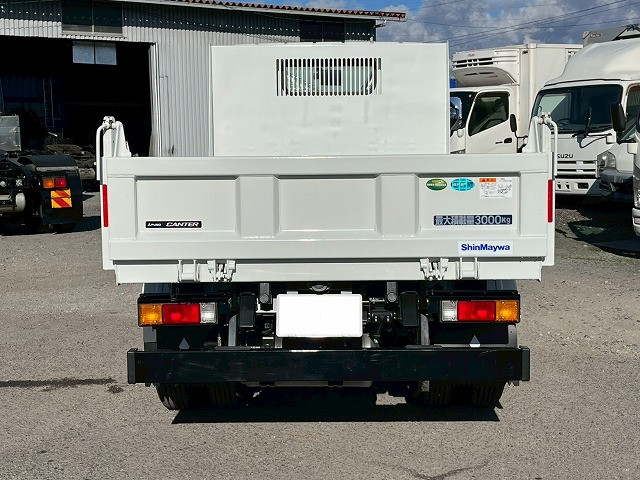 三菱ふそう キャンター 小型 土砂ダンプ 2RG-FBA60(98167) 9枚目