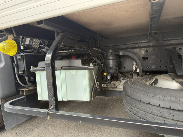 トヨタ ダイナ 小型 バン TPG-XZU605(109050) 10枚目