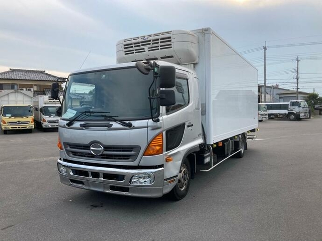 日野 レンジャー 中型 冷蔵冷凍バン TKG-FD9JLAG(12066) 4枚目