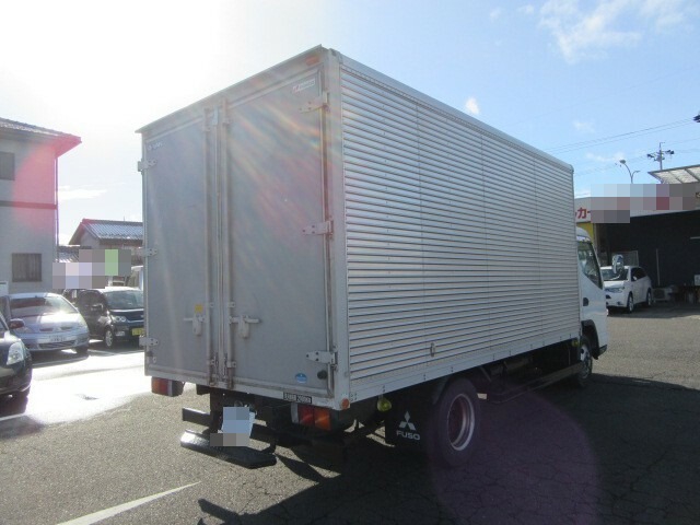 三菱ふそう キャンター 小型 バン PDG-FE82B(7841) 3枚目