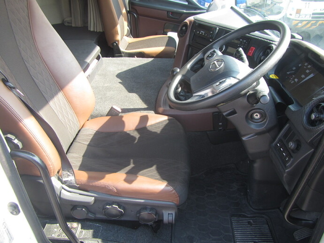 日野 プロフィア 大型 冷蔵冷凍バン 2PG-FR1AHG(35644) 27枚目