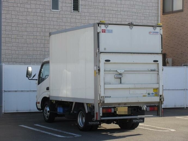 トヨタ トヨエース 小型 バン TKG-XZU605(12557) 4枚目