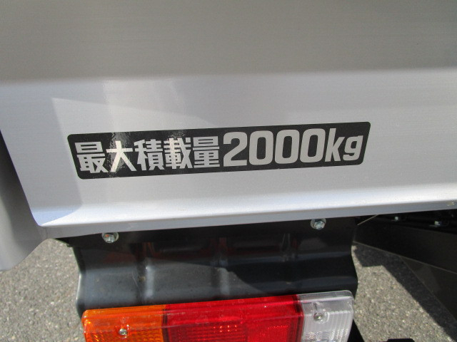 日野 デュトロ 小型 バン 2WG-XZU713N(111501) 44枚目