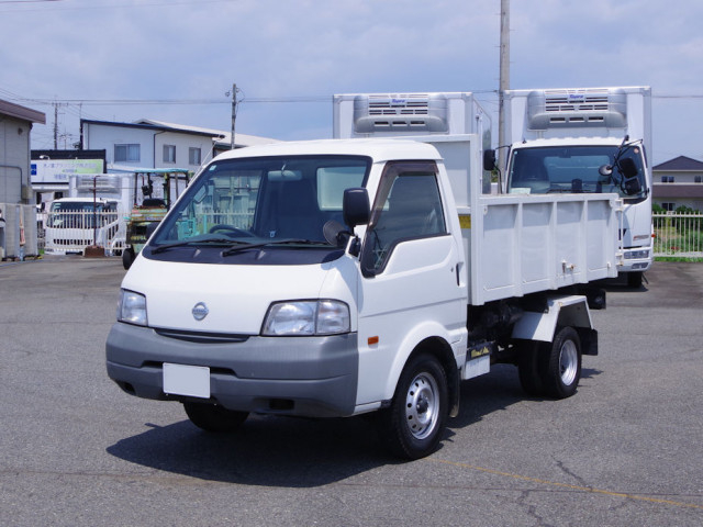 日産自動車 バネット 小型 土砂ダンプ ADF-SKF2LN(109641) 1枚目