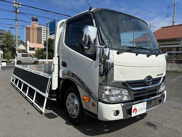 日野 デュトロ 小型 平ボディ TPG-XZU655M(112020) 10枚目