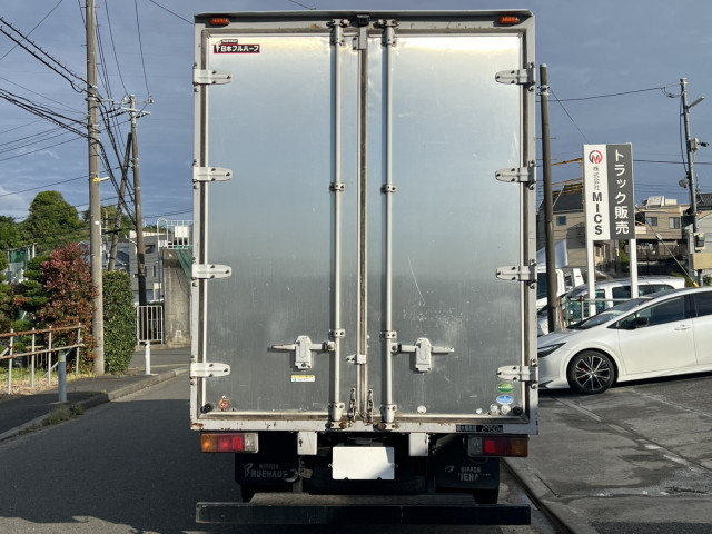 トヨタ ダイナ 小型 バン TPG-XZU655(109572) 8枚目