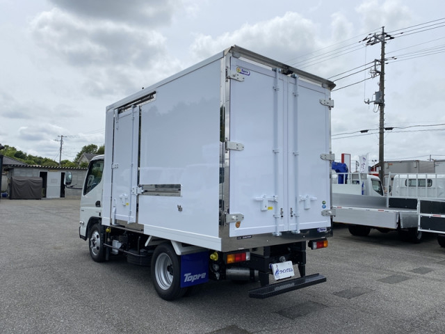 三菱ふそう キャンター 小型 冷蔵冷凍バン 2RG-FBAV0(111076) 7枚目
