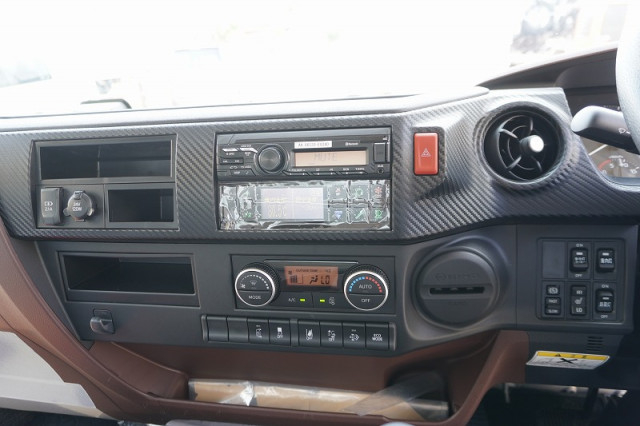 日野 レンジャー 中型 冷蔵冷凍バン 2KG-FD2ABG(108424) 41枚目