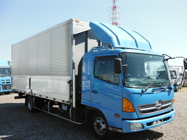 日野 レンジャー 中型 ウィング ADG-FD7JLWA(9192) 2枚目
