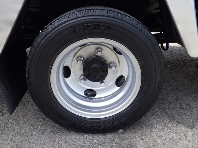 トヨタ トヨエース 小型 バン TKG-XZU655(110666) 32枚目