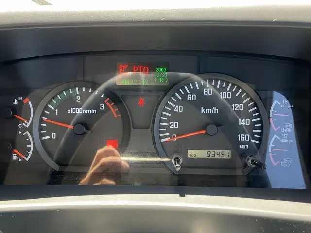 いすゞ フォワード 中型 平ボディ（クレーン付） TKG-FRR90S1(112253) 40枚目