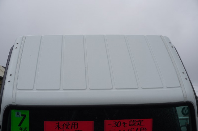 三菱ふそう キャンター 小型 冷蔵冷凍バン 2RG-FBAV0(108634) 16枚目