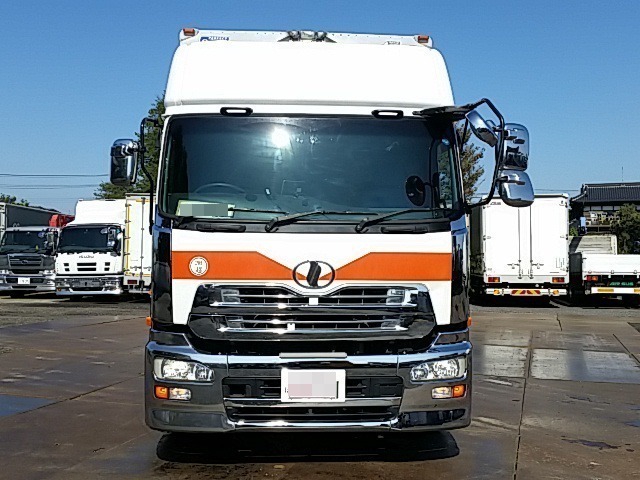 UDトラックス（日産） クオン 大型 ウィング ADG-CG4ZA(8236) 4枚目