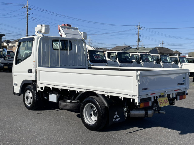 三菱ふそう キャンター 小型 平ボディ 2TG-FBA00(108006) 6枚目