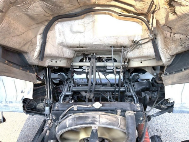 三菱ふそう ファイター 増トン 粉粒体運搬車 2DG-FQ62F(110391) 28枚目