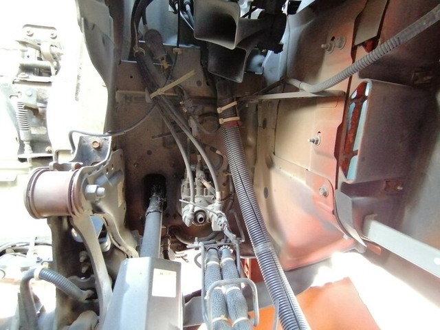 UDトラックス（日産） クオン 大型 トラクタ AKG-GK4XAB(5651) 56枚目