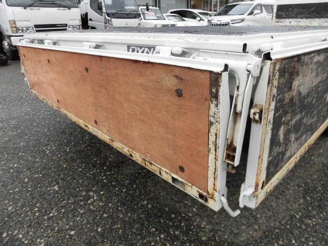 トヨタ ダイナ 小型 平ボディ BDG-XZU848(11312) 32枚目