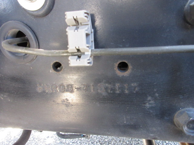Isuzu forward Middle Translation missing: en.item.body_keijou_enum.body_keijou_carrier_other 2PG-FRR90S2(109766) 27枚目