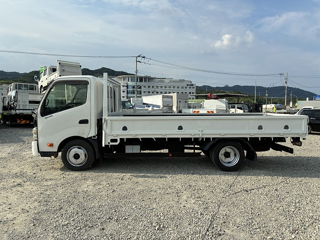 Hino dutro Small Flat body TKG-XZC710M(109359) 4枚目