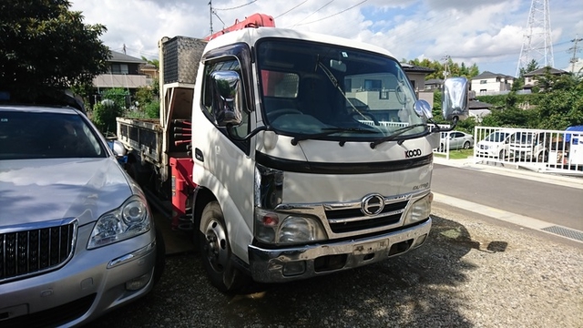 日野 デュトロ 小型 平ボディ（クレーン付） BDG-XZU334M(1842) 3枚目