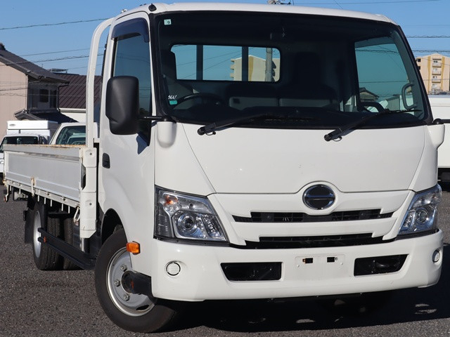 日野 デュトロ 小型 平ボディ 2RG-XZU710M(96877) 2枚目