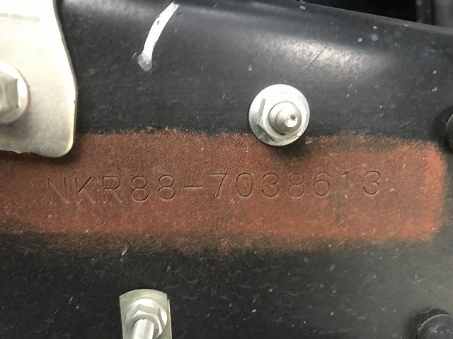 いすゞ エルフ 小型 平ボディ 2TG-NKR88AF(113320) 21枚目