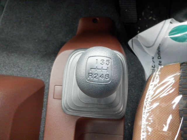 日野 レンジャー 増トン コンテナ専用車 2KG-GD2ABA(106581) 17枚目