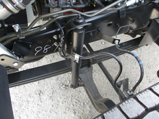 日野 レンジャー 中型 平ボディ（クレーン付） 2KG-FD2ABA(29977) 15枚目