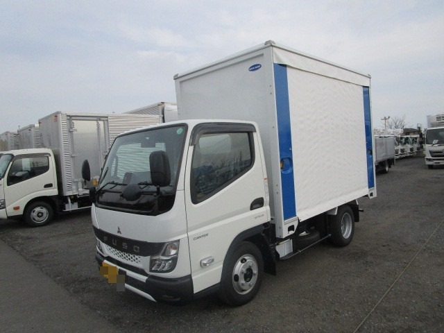 三菱ふそう キャンター 小型 バン 2RG-FBA20(88747) 1枚目