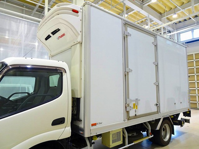 日野 デュトロ 小型 冷蔵冷凍バン TKG-XZU655M(90354) 33枚目